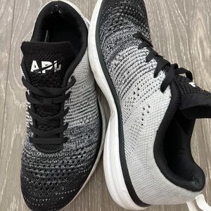 APL Black and Gray Women's Knit Sneakers